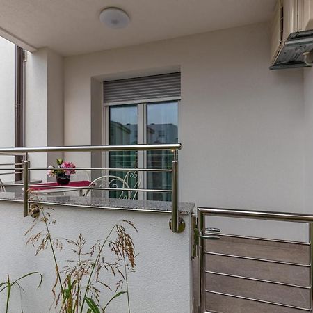 Apartments Michelle Crikvenica Zewnętrze zdjęcie